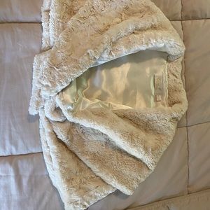 Eliza J Faux Fur Shawl